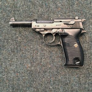 German Walther P38 Automatic Pistol - Replica (product code RFA033)