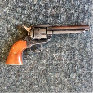 1873 Colt Single Action Revolver- Replica (product code RFA041)