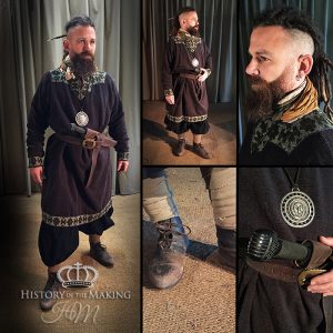 Viking Man (790-1066) in Purple Tunic