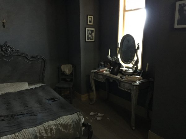 1940 French Attic Bedroom Film Set ( March 2019) - Image 4