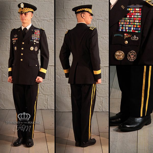 United States Army- 4 star General- Joint Chief of Staff- Full Dress Uniform