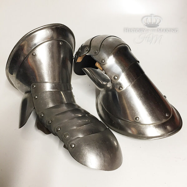 14C- Articulated Mitten Gauntlets- Steel construction-03