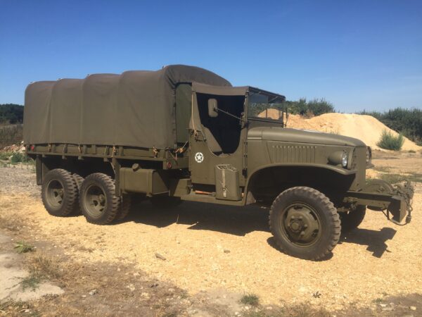 American 1944 GMC 6X6 LWB Truck