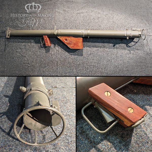 1942 American M1A1 Rocket Launcher.  "Bazooka"
