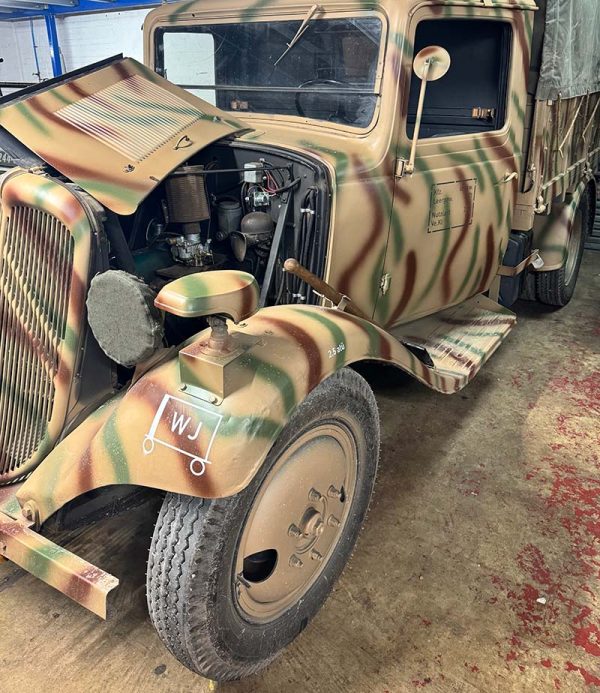 German WW2-French 1937 Citroen U23 Light truck. In German Army Use - Image 3